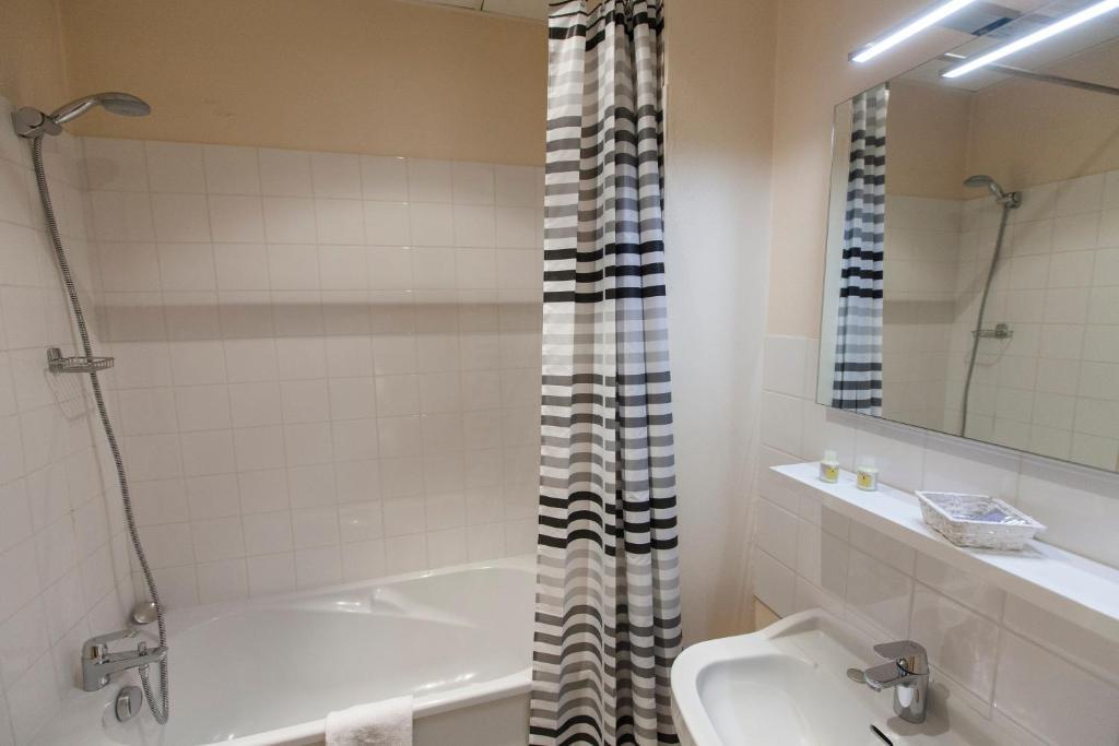 Le Corbeau Auxonne Quarto foto